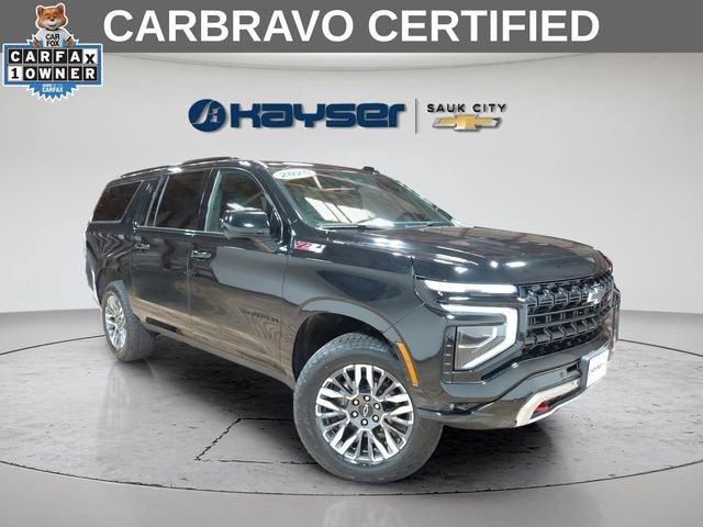 2025 Chevrolet Suburban Z71 in Black — front three-quarter view